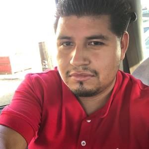 Meet your Posher, Luis